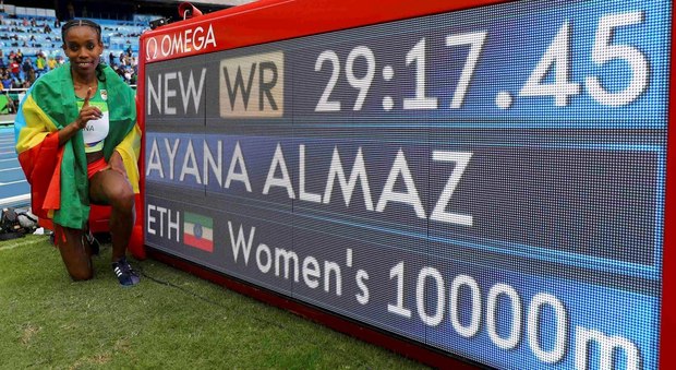 Rio 2016, l'atletica apre con il “botto”: l'etiope Almaz Ayana vince i 10.000 e demolisce il record del mondo