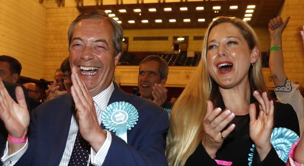 Elezioni europee, sfonda il Brexit party di Farage: onda sovranista dal Regno Unito