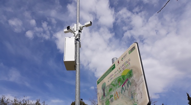 Telecamere di sicurezza nel parco di Montegrillo, zona nord della città