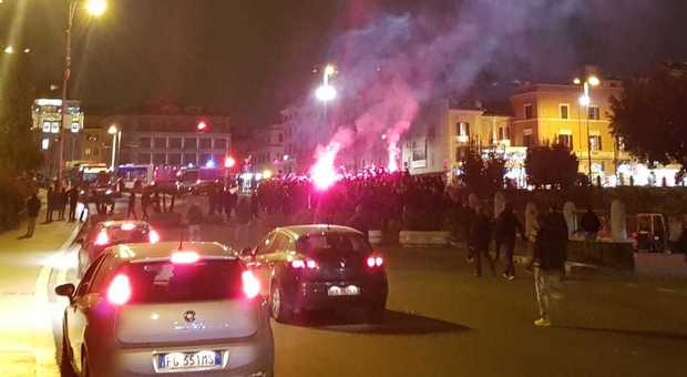 Lazio-Eintracht, centinaia tifosi tedeschi in marcia verso Campo de' Fiori
