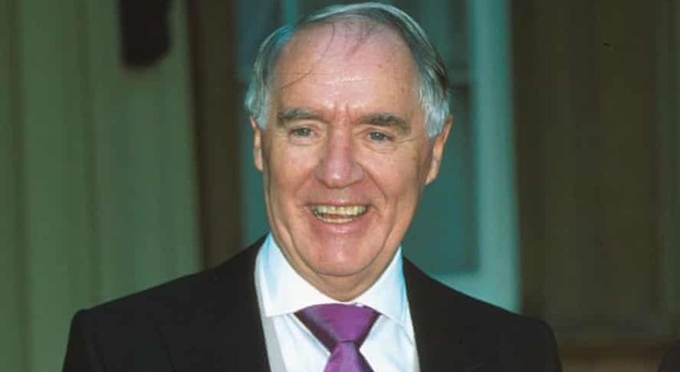 Morto a 86 anni David Barclay, il miliardario proprietario insieme al gemello del Daily Telegraph
