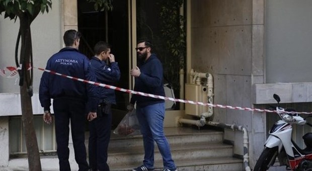 Cadavere scoperto in una casa ad Atene