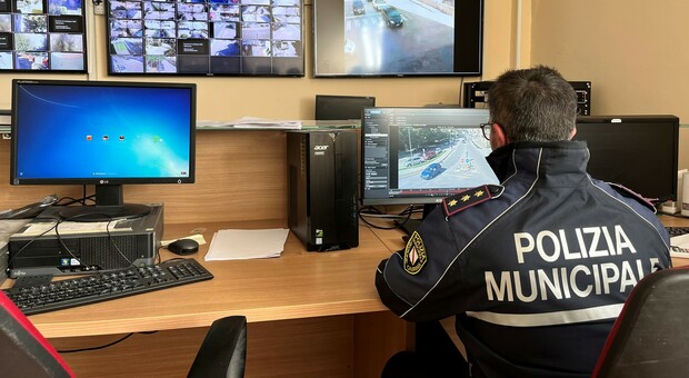 Polizia municipale a Nocera Superiore