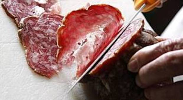 L'Asl vieta il salame fatto in casa La Coldiretti: «Burocrazia ottusa»