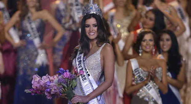 Miss Universo, vince Miss Colombia. Paulina Vega vuole tornare a studiare