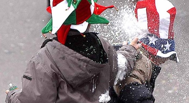 Frosinone, sicurezza e prevenzione a Carnevale: il Comune vieta l'uso delle bombolette spray Previsto il sequestro