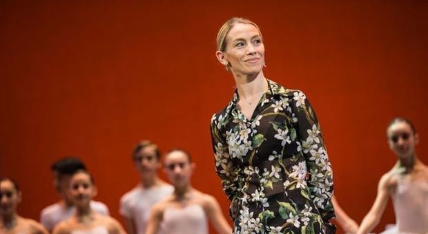 Eleonora Abbagnato, la rivolta dei ballerini dell'Opera: «Ci insulta e ci minaccia»
