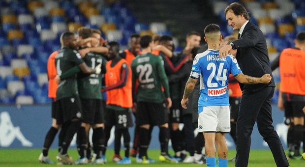 Il Napoli crolla in casa col Bologna: annullato il pari di Llorente al 95’