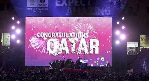 Mondiali di calcio in Qatar tra novembre e dicembre