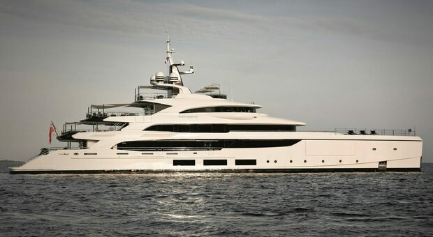 Un mega yacht di Azimut-Benetti
