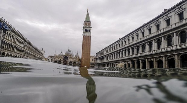 Acqua alta a Venezia, torna l'allerta super-marea: oggi atteso nuovo picco di 160 cm