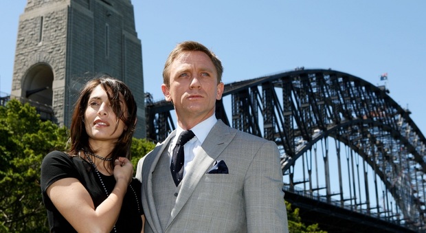 Daniel Craig non sarà più 007, Caterina Murino: «Troppo stress per essere il James Bond perfetto»