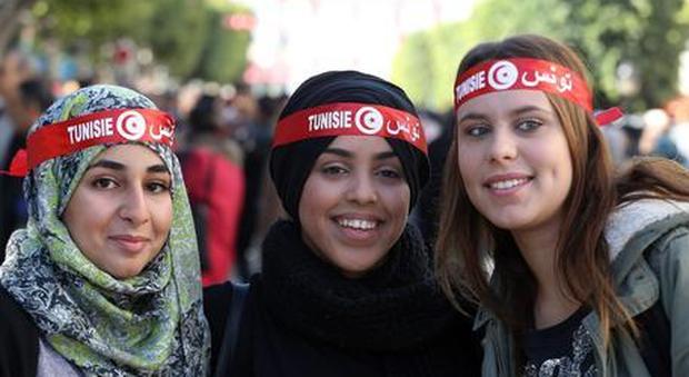 L'onda #MeToo in Tunisia, una valanga di denunce per abusi sessuali