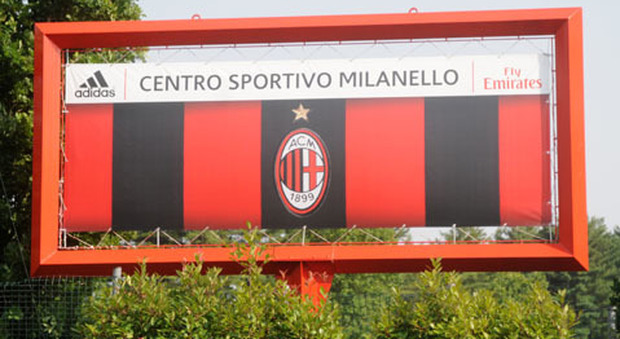 Milan, arrestato il magazziniere per furti di attrezzature sportive a Milanello