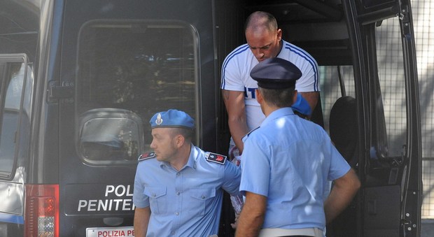Duplice omicidio degli spacciatori confermato l’ergastolo a Lombardi