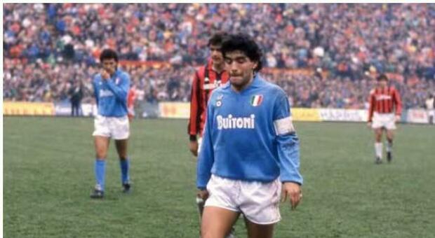 Diego Maradona dopo la partita Milan-Napoli del 1988