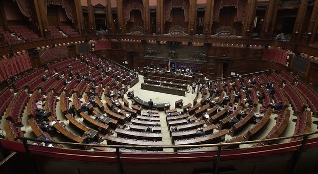 Cura Italia, ok della Camera alla fiducia con 298 sì e 142 no
