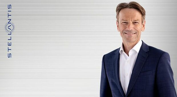 Stellantis, Uwe Hochgeschurtz nominato nuovo CEO di Opel