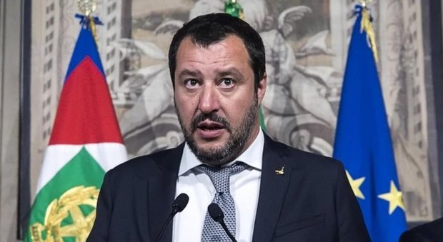 Salvini: «Il mandato? Mattarella doveva darlo a me, non rompo con Silvio»