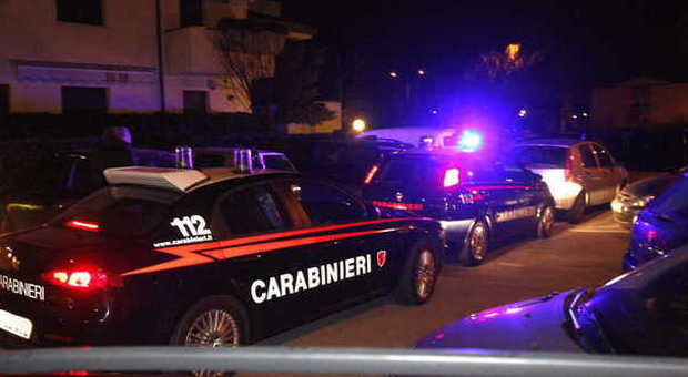 I carabinieri sono accorsi alle case Ater di Legnago