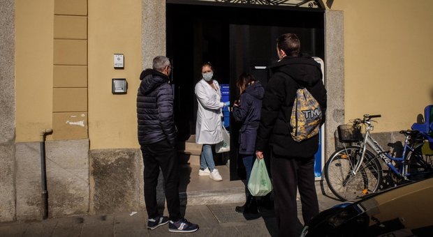 Coronavirus, paziente zero negativo ai test: a Codogno è caccia a chi ha contagiato il 38enne