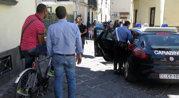 Omicidio-suicidio a Palma Campania, il sindaco: «Un momento di follia, lui sempre ironico»