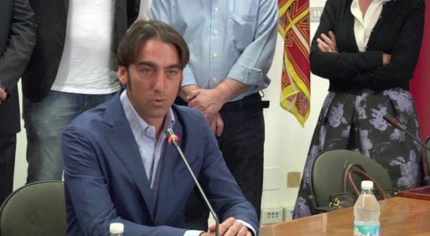 L'ex sindaco di Eraclea Mirco Mestre, in carcere da mesi per l'accusa di voto di scambio con i casalesi di Luciano Donadio