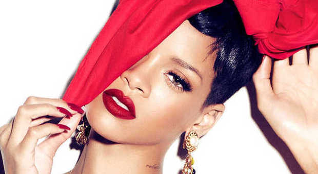 Rihanna per Mac