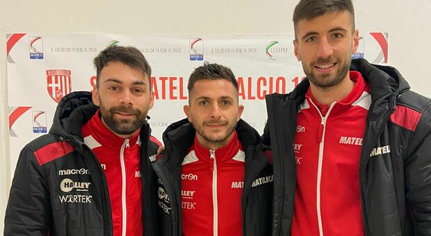 Federico Moretti, Vito Leonetti e Emilio Volpicelli dopo il 5-1 contro la Fermana: il tridente del Matelica finora ha prodotto ben 34 reti