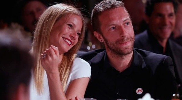 Chris Martin e Gwyneth Paltrow, come buoni amici: il cantante dei Coldplay compra casa vicino alla ex moglie