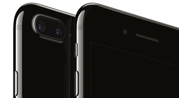 Apple vuole la realtà aumentata e il display Oled sull'iPhone