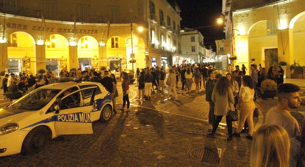 Movida a Caserta e in provincia: controlli in strada e negli esercizi commerciali