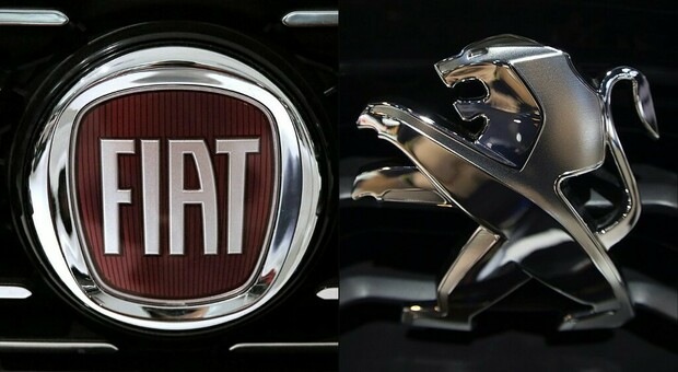 Il logo Fiat e quello Peugeot, due dei principali marchi di Stellantis