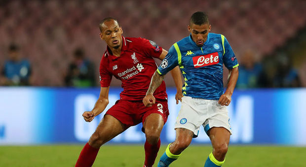 Liverpool-Napoli, lady Fabinho sfida Mertens e Ancelotti sui social