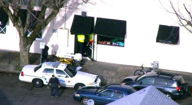 Paura a Portland, sparatoria in un liceo: almeno 3 ragazzi feriti