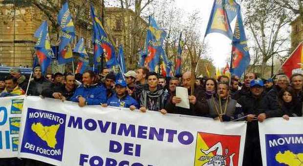 Tir e Forconi si preparano a bloccare l'Italia. Trenta presidi e paura di infiltrazioni di estrema destra