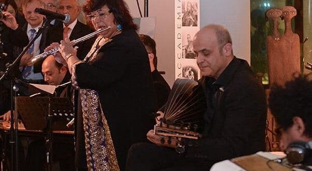All’Accademia d’Egitto Ines Dayem, il ministro della Cultura suona con i "Cairo Steps"