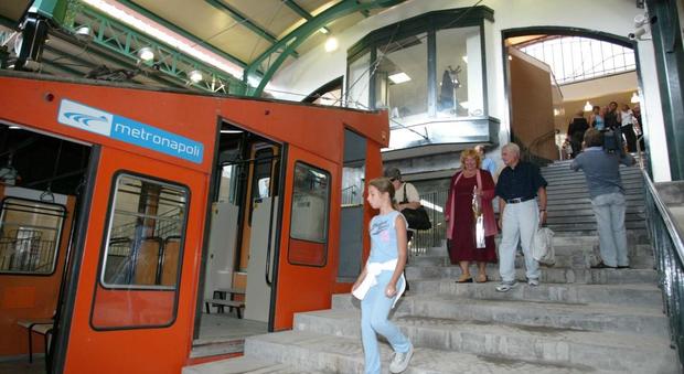 Scioperi, a Napoli pochi disagi: metro e funicolari in servizio