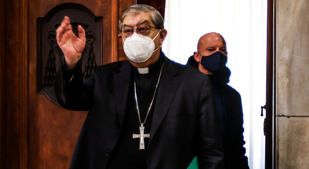 Napoli, il cardinale Sepe positivo al tampone Covid: è in isolamento