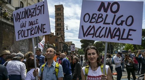Green Pass, domani protesta No-vax in 80 città italiane