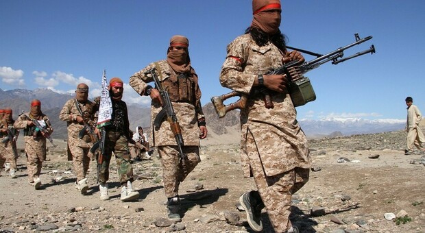 Alcuni soldati dell'esercito talebano