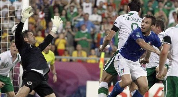 Il gol di Cassano contro l'Irlanda (foto LaPresse)