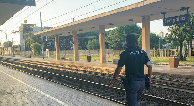 Senigallia, una persona travolta e uccisa dal treno. Traffico sospeso sulla linea Adriatica