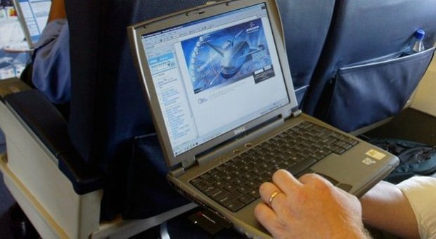 Stati Uniti verso il bando dei laptop su tutti i voli internazionali