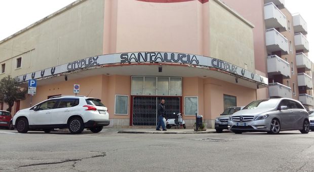 Il “Santa Lucia” verso la demolizione: diventerà una palazzina con negozi e uffici