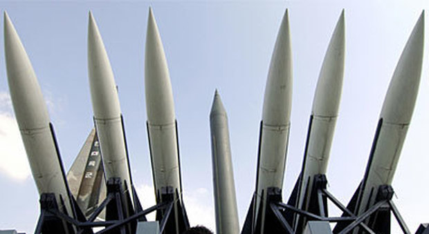 Invio di macchinari per costruire missili in Iran: arresti a Padova