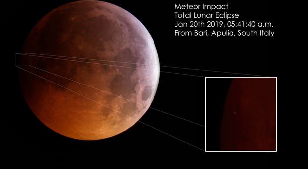 L'ingrandimento dell'impatto sulla syuperficie lunare durante l'eclissi di Luna ripresa dall'astrofilo Nunzio Micale