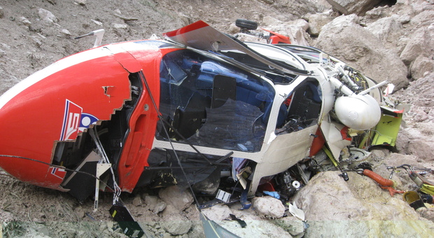 L'elicottero Falco precipitato a Rio Gere undici anni fa: morì l'intero equipaggio di quattro persone