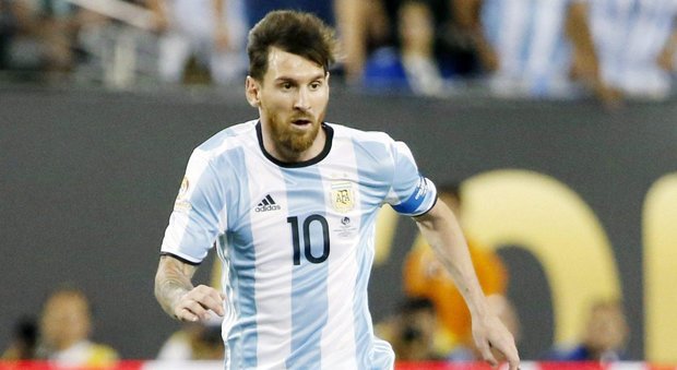 Argentina, è ufficiale: Messi resterà in nazionale