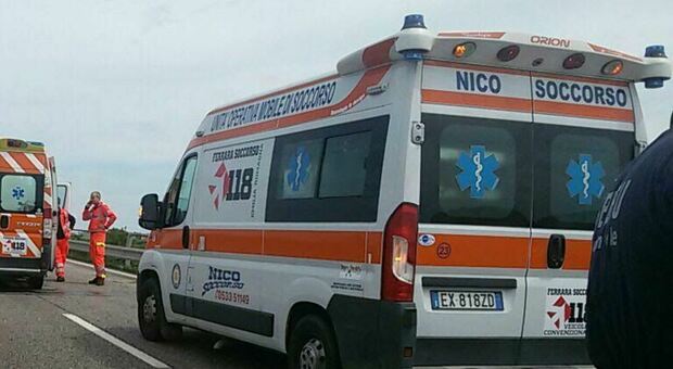 Tamponato da un furgone sulla complanare a Carovigno: ciclista muore dopo tre giorni